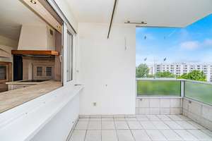 Großzügige 2-Zimmer-Wohnung mit 84 m², Wohnküche und Loggia in Johanneskirchen – Die vollständige Adresse der Immobilie erhältst du vom Anbieter., 81927 Johanneskirchen, München – Vorschaubild 7