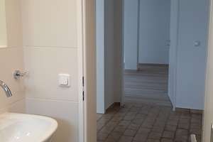 Obermenzing - Daudetstraße:  2-Raum-Büro/Praxis /Studio, Souterrain, EBK, Bad +WC + ab  1.05.26 – Daudetstr. 33, 81245 Obermenzing, München – Vorschaubild 13