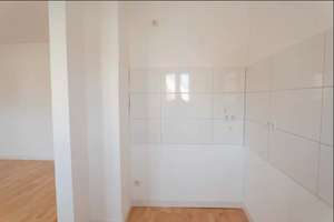 Modernisierte 3-Zimmer-Wohnung in Karlsruhe – Oberkirchfeldstraße 30, 76135 Beiertheim-Bulach, Karlsruhe – Vorschaubild 3