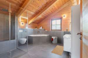 Traumhaftes Vollholz-Landhaus im Chaletstil: Alpines Wohnen mit atemberaubendem Bergblick in Altenau – Obere Dorfstr. 2, 82442 Saulgrub – Vorschaubild 29