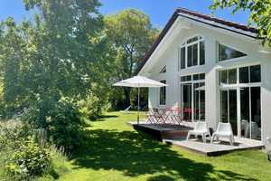 Landhausvilla in modernem Design - wenige Schritte zum See in naturnaher Lage - Dießen am Ammersee – Landsberg am Lech (Kreis) – Vorschaubild 1
