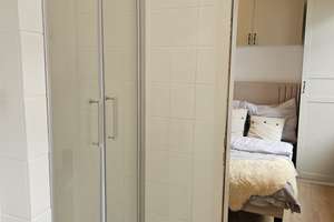 Zentrales, modernes Altbau Apartment mittendrin und trotzdem ruhig EBK und Pauschalmiete all in – Lothringer Straße 27, 65195 Westend / Bleichstraße, Wiesbaden – Vorschaubild 2