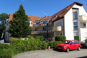 Helle, gut aufgeteilte 2 Raum-Wohnung mit Balkon in sehr ruhiger Wohnlage