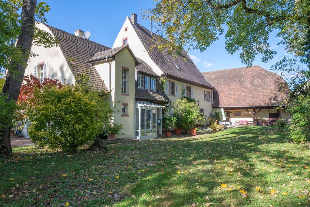 Immobilie in March - Historisches Anwesen im Schlosspark Hugstetten - Bild 2