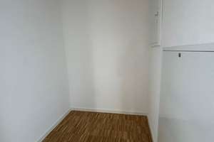 Ideal für Paare: Schöne 3-Zimmer-Wohnung mit Balkon – Murrhardter Str. 15 15, 70437 Rot, Stuttgart – Vorschaubild 11