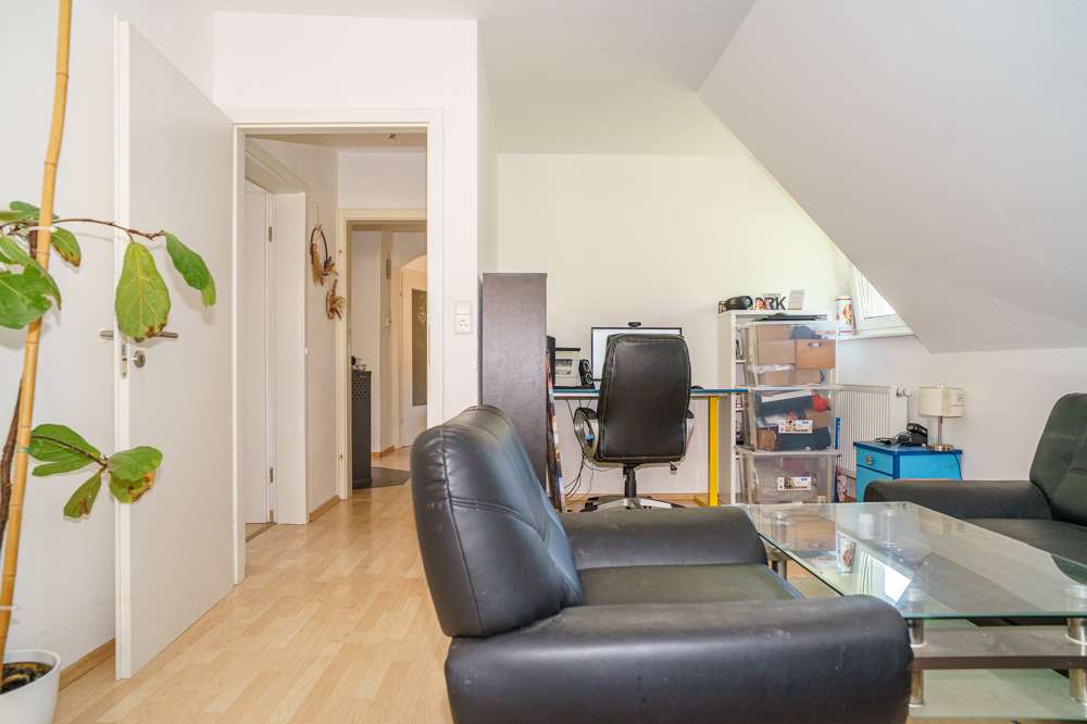 Immobilie in Oberkirch - Die Belohnung für langes suchen - ZFH mit Ferienwohnung. - Bild 7