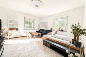 Zuhause mit drei Zimmern in Stuttgart Feuerbach – Hegaustraße Xx, 70469 Lemberg/Föhrich, Stuttgart – Vorschaubild 2