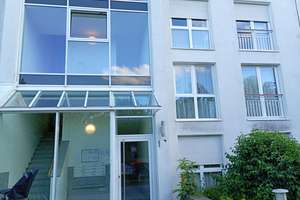 Familienfreundliche Gartenwohnung in begehrter Lage von München Trudering – Die vollständige Adresse der Immobilie erhältst du vom Anbieter., 81827 Waldtrudering, München – Vorschaubild 2