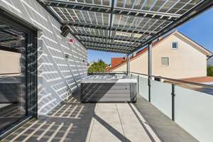 Sofort frei! Neuwertig! XXL-Balkon, Photovoltaik mit Speicher, zwei Garagen, Einbauküche, Smart-Home – 85049 Friedrichshofen-Hollerstauden, Ingolstadt – Vorschaubild 26
