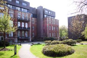 Repräsentative Beletage: Historisches Flair trifft modernes Wohnen – Die vollständige Adresse der Immobilie erhältst du vom Anbieter., 20085 Uhlenhorst, Hamburg – Vorschaubild 14