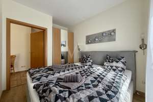 Exklusive Villa mit luxuriöser Maisonette-Wohnung & 2 Ferienwohnungen & vermieteter Gewerbeeinheit – Die vollständige Adresse der Immobilie erhältst du vom Anbieter., 17192 Waren (Müritz) – Vorschaubild 32