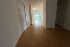 Tolle 2 Zimmer - Wohnung mit Terrasse, Parkett, hochwertiges Badezimmer und Gäste - WC – Bremer Straße 16, 44135 Kaiserbrunnen, Dortmund – Vorschaubild 4