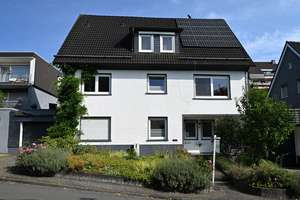 Wohn-Oase mit Gartenparadies – Die vollständige Adresse der Immobilie erhältst du vom Anbieter., 57074 Siegen, Siegen – Vorschaubild 1