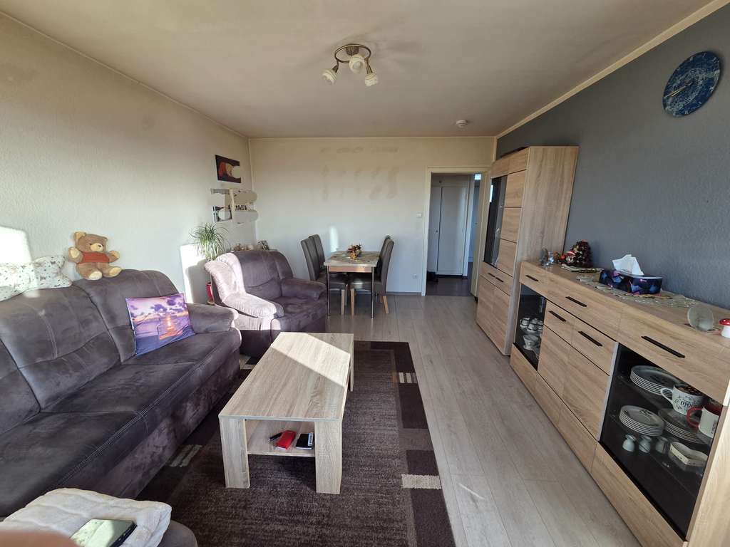 Immobilie in Lauenburg/Elbe - Elbblick  2 Zimmer Wohnung mit Loggia / Einbauküche  - Bild 4