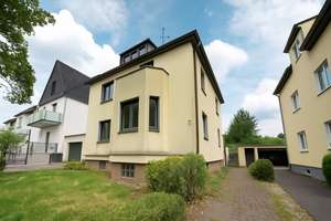 Freistehendes EFH mit viel Potential in Düsseldorf-Lohausen