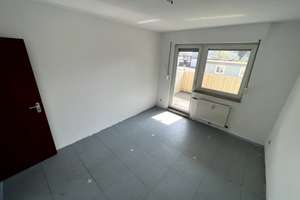 3-Zimmer-Wohnung mit Balkon & kleinem Gartenblick in Essen-Altendorf – Schonnefeldstr. 105, 45326 Altenessen-Süd, Essen – Vorschaubild 14