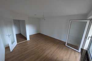 Stilvolle, modernisierte 1-Zimmer-Wohnung mit geh. Innenausstattung mit Balkon und EBK – München – Vorschaubild 12