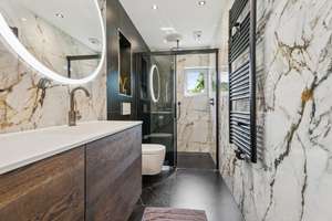 Luxus-Villa mit modernem Gästehaus, Pool, Kamin & XL-Garage – Traumhaus auf 1.500 m² – Die vollständige Adresse der Immobilie erhältst du vom Anbieter., 46446 Emmerich am Rhein – Vorschaubild 13