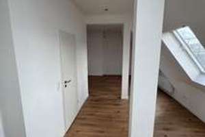 Moderne 1-Zimmer-Dachgeschosswohnung in zentraler Innenstadtlage – Neubauqualität von 2022 mit Aufzu – Stiftstraße 6-8, 52064 Kaiserplatz, Aachen – Vorschaubild 3