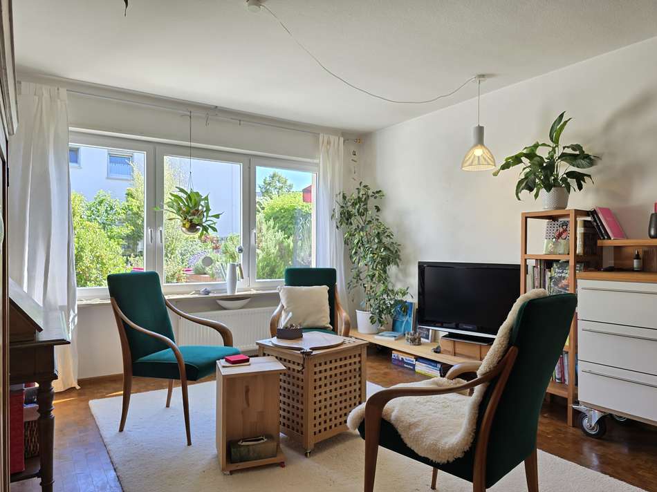 Wohnzimmer Ansicht 3...