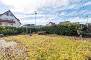 ++ Anlage- oder Eigennutzerobjekt mit schönem Garten und flexiblen Möglichkeiten ++ – Esslingen (Kreis) – Vorschaubild 4