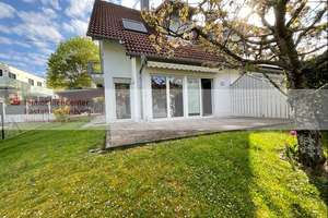 Moderne Doppelhaushälfte mit Charme – ruhige Lage in Gernsbach – Die vollständige Adresse der Immobilie erhältst du vom Anbieter., 76593 Gernsbach – Vorschaubild 3
