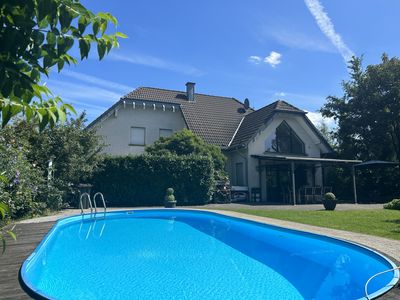 Zuhause mit viel Platz und Einliegerwohnung in Weeze - Teilverkauf auf Anfrage auch möglich!!!
