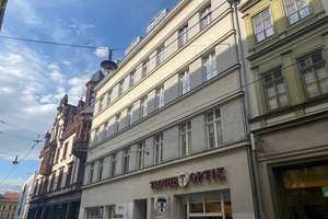 Helles Apartment mit Einbauküche und bodentiefem Fenster mitten in der City! – Große Steinstraße 10, 6108 Altstadt, Halle (Saale) – Vorschaubild 2