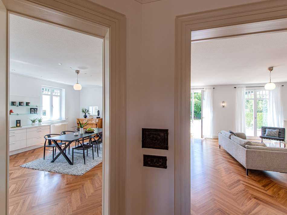 Blick in die Küche/Wohnzimmer