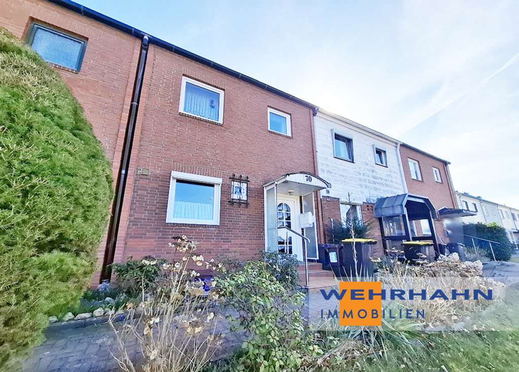 Immobilie in Groß Grönau - Familiengerechtes Reihenmittelhaus mit Ausbaureserve und Vollkeller auf Grundstück mit Erbbaurecht - Bild 0