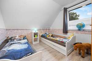 Familienfreundliches Einfamilienhaus in Sillenstede – kurze Wege, gepflegtes Zuhause – Die vollständige Adresse der Immobilie erhältst du vom Anbieter., 26419 Schortens – Vorschaubild 12