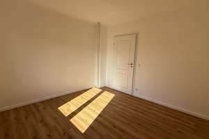 Erstbezug: Modernisiertes Rotklinker  Einfamilienhaus in unmittelbarer Stadtparknähe! – Steindamm 48, 22844 Norderstedt – Vorschaubild 11