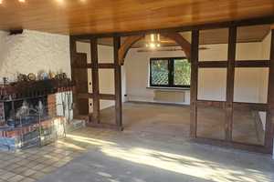 Einfamilienhaus mit großem Potenzial: Großzügige Räume, Garten und zwei Balkone! – Altenkirchen (Westerwald) (Kreis) – Vorschaubild 5