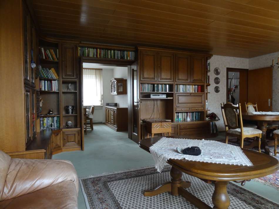 Blick Wohnzimmer in 1 Essberei