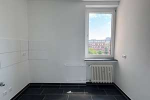 Frisch modernisierte 3-Zimmer Mietwohnung in Hannover-Döhren! Wentzel-Dr.! – Helmstedter Str. 44, 30519 Döhren, Hannover – Vorschaubild 4