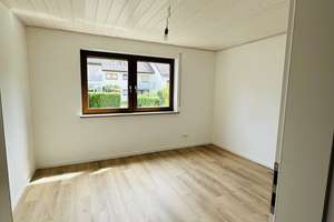 Stilvolle, kernsanierte 3-Zimmer-Wohnung mit Garten & Garage in Stuttgart-Büsnau – Die vollständige Adresse der Immobilie erhältst du vom Anbieter., 70569 Büsnau, Stuttgart – Vorschaubild 4