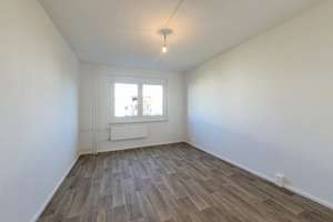 ***Ab 01.05.2026***Wir renovieren für Sie***3-Zimmer mit Balkon, Wannenbad und Aufzug*** – Deiwitzweg 36, 4207 Lausen-Grünau, Leipzig – Vorschaubild 3
