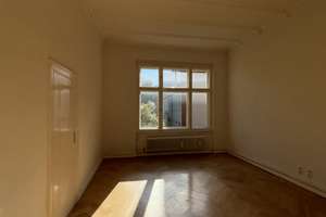 Charmante 4-Zimmer-Altbauwohnung mit hohen Decken und klassischem Flair – Die vollständige Adresse der Immobilie erhältst du vom Anbieter., 12205 Lichterfelde, Berlin – Vorschaubild 8