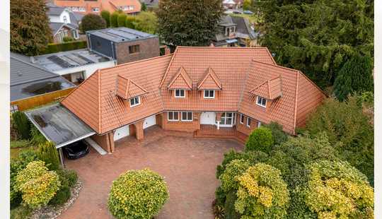 Bild von Großzügiges Wohnhaus mit Einliegerwohnung und Wellnessbereich im Herzen von Werlte