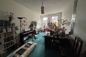 Vermietete 2-Zimmer-Altbauwohnung mit Balkon in gefragter Kieler Lage – ideale Kapitalanlage! – Die vollständige Adresse der Immobilie erhältst du vom Anbieter., 24114 Südfriedhof, Kiel – Vorschaubild 4