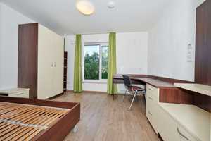 Property thumbnail 6