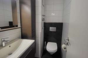 Wohnen mit Charakter: 3-Zimmer-Wohnung in Karlsruhe – Die vollständige Adresse der Immobilie erhältst du vom Anbieter., 76189 Oberreut, Karlsruhe – Vorschaubild 4