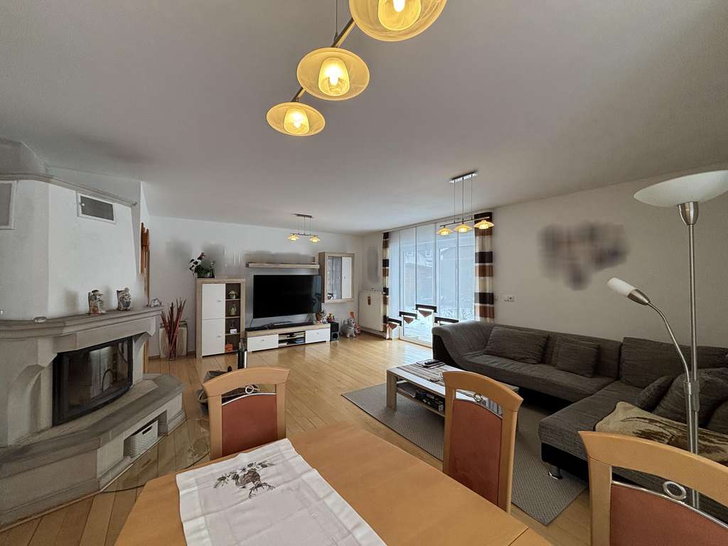 Immobilie in Alteglofsheim - Großzügiges, gepflegtes EFH in ruhiger Lage von Alteglofsheim - Bild 3