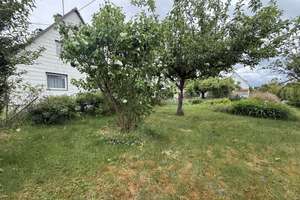 Sanierungsbedürftige DHH mit großem Eckgrundstück in ruhiger Lage von Augsburg-Bärenkeller – Die vollständige Adresse der Immobilie erhältst du vom Anbieter., 86156 Bärenkeller, Augsburg – Vorschaubild 2
