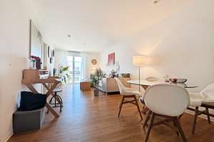 Junges Baujahr mit Balkon und Stellplatz
in Langendreer – Die vollständige Adresse der Immobilie erhältst du vom Anbieter., 44892 Langendreer/Alter Bahnhof, Bochum – Vorschaubild 2