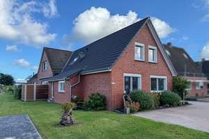 Großzügiges Zweifamilienhaus in unmittelbarer Nähe zur Nordsee – Die vollständige Adresse der Immobilie erhältst du vom Anbieter., 26553 Dornum – Vorschaubild 3