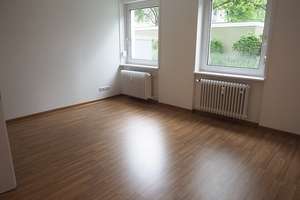 Großzügige 2 Zimmer Wohnung mit Balkon in Bestlage Wiesbaden-Biebrich – Die vollständige Adresse der Immobilie erhältst du vom Anbieter., 65187 Biebrich, Wiesbaden – Vorschaubild 11