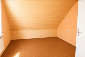 Helle Zimmer für 3 Familien - Grüner Garten inclusive – Die vollständige Adresse der Immobilie erhältst du vom Anbieter., 90431 Gaismannshof, Nürnberg – Vorschaubild 8
