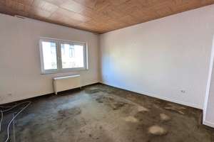 Sanierungsbedürftige 2-Zimmer-Wohnung am Rande von Bilk und Friedrichstadt – Oberbilker Allee 94, 40227 Oberbilk, Düsseldorf – Vorschaubild 9