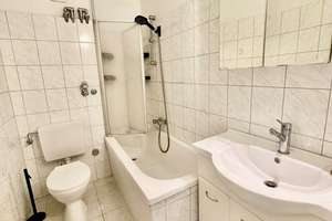 Helle 2 Zi-Dachgeschosswohnung in guter ruhiger Lage - ideal für Singles – Tannenstrasse 21, 65189 Biebrich, Wiesbaden – Vorschaubild 7